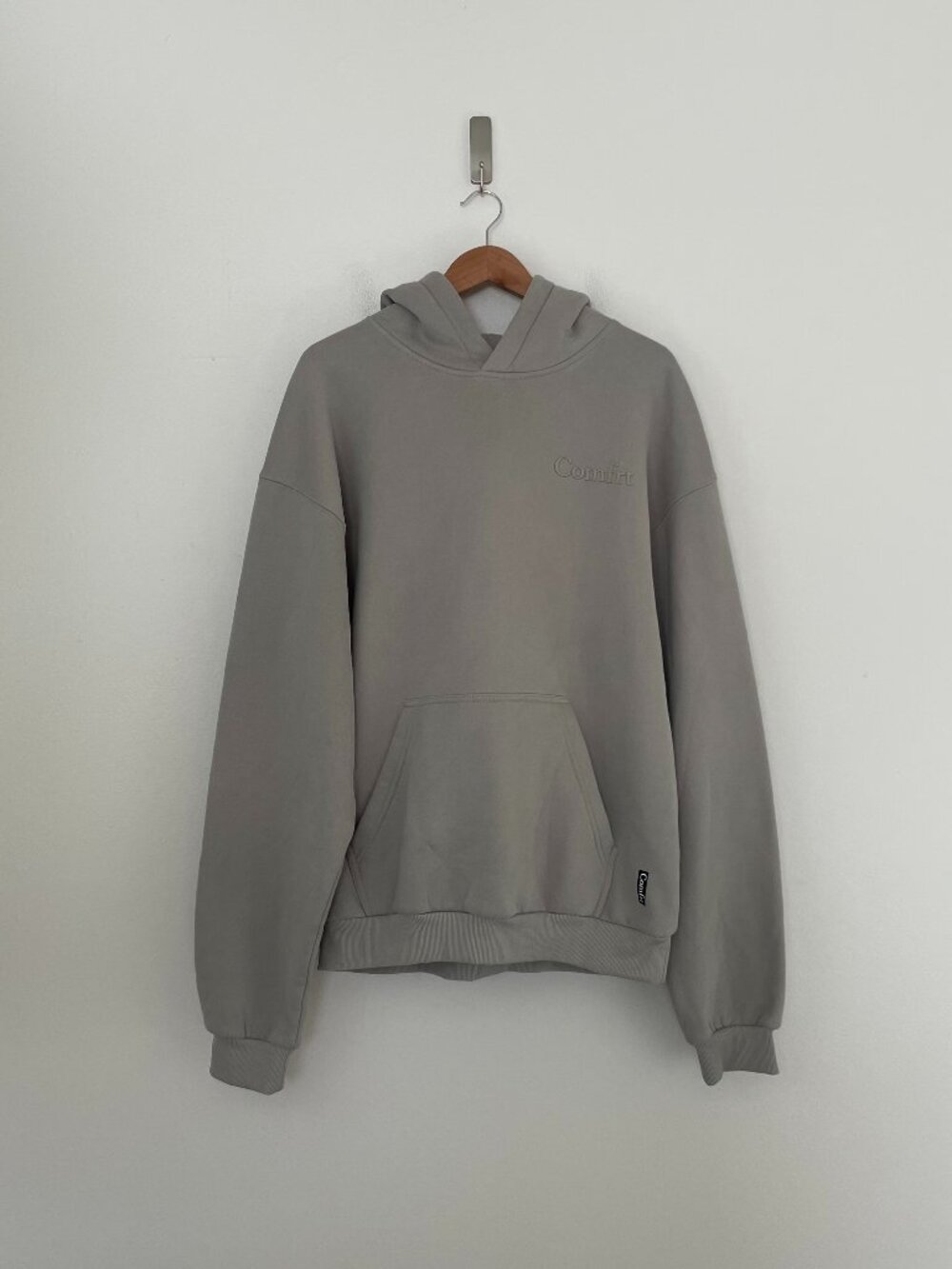 Comfrt Unisex Oversized Minimalist Hoodie in Cement Size XL